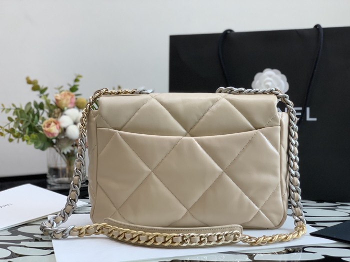 Handbag Chanel size 36 cm