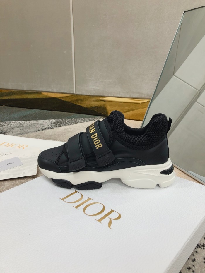 Dior D-Wander Sneaker 3