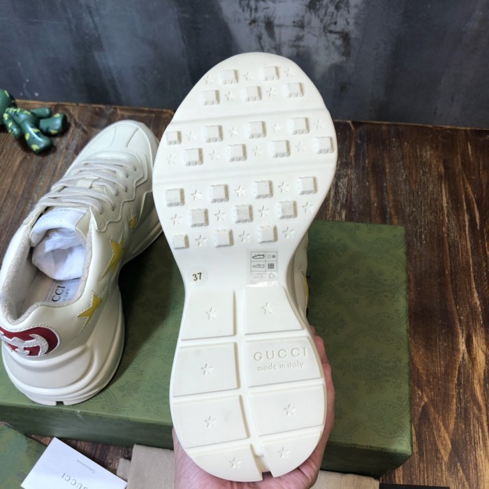 Gucci Rhyton sneaker 15