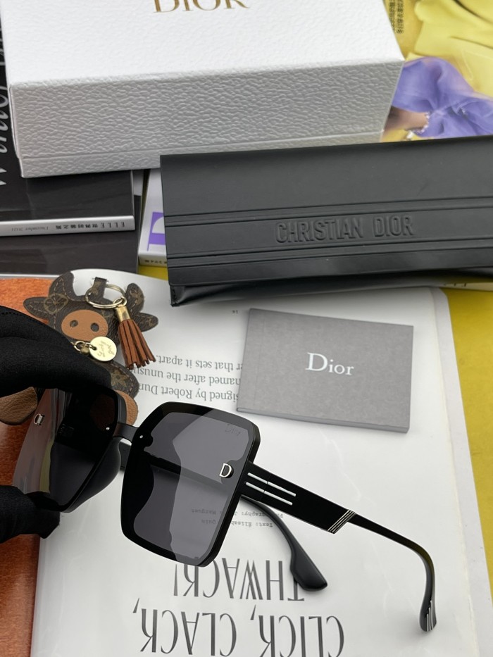 sunglasses Dior CD2682