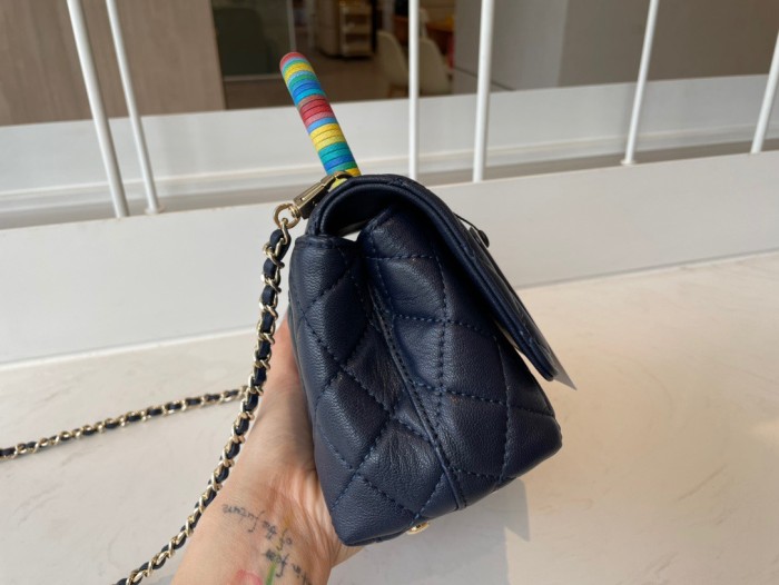 Handbag Chanel AS2215