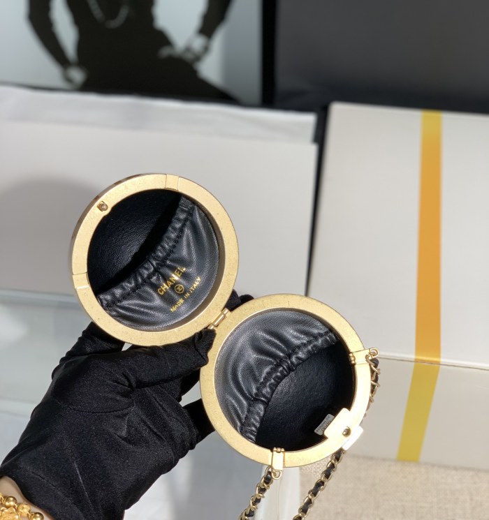 Handbag Chanel size 8 cm