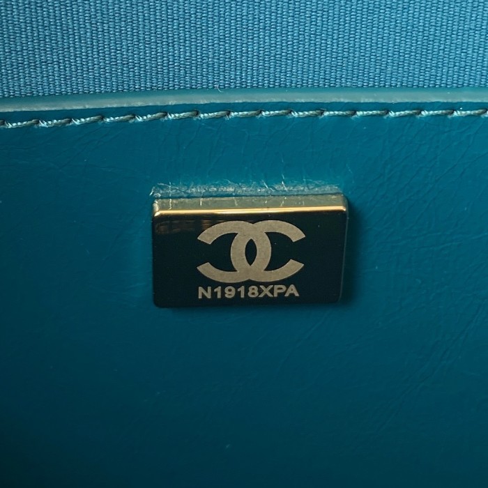 Handbag Chanel AS3332 size 21*23*8 cm