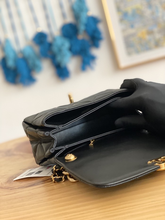 Handbag Chanel 3366 size 21X13X10 Cm