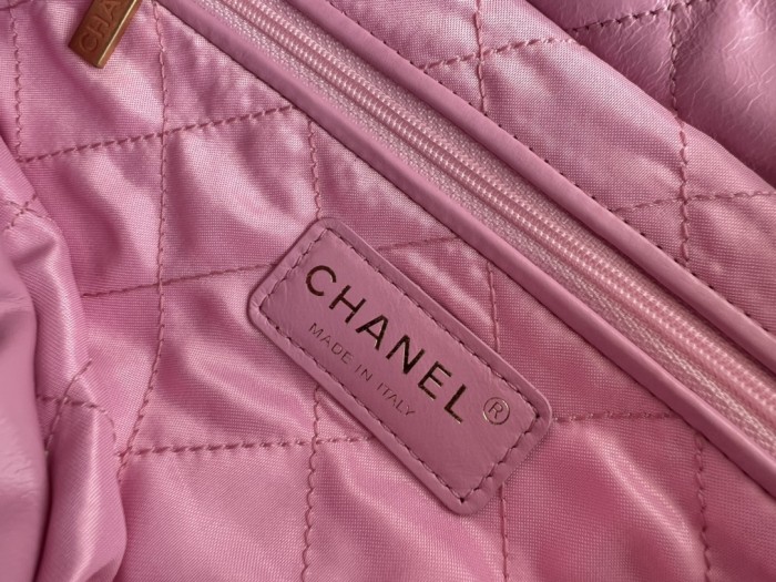 Handbag Chanel size 39cmx42cmx8 cm