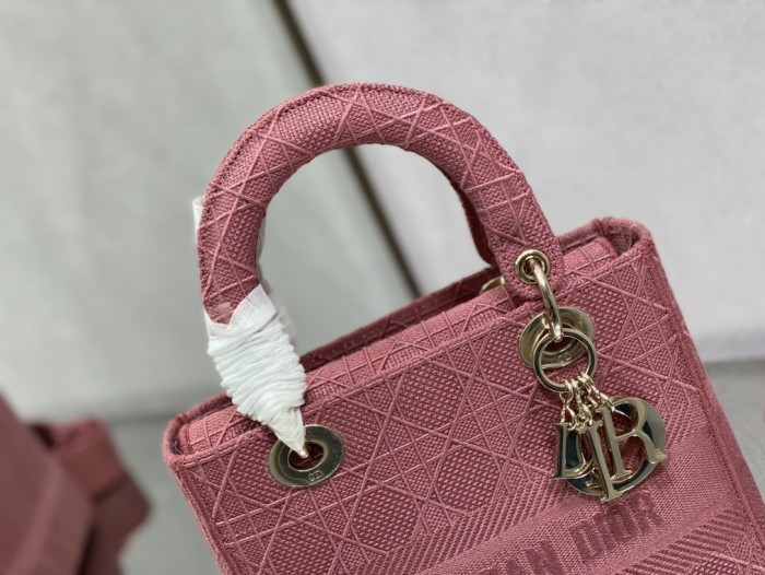 Handbag Dior size 24 cm