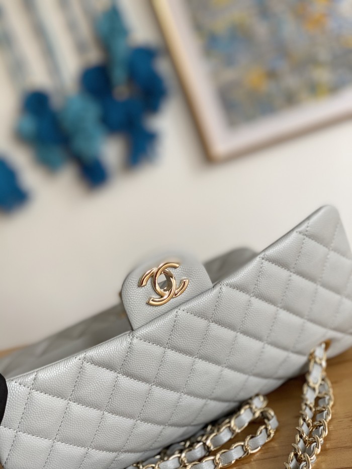 Handbag Chanel 112 size 25 cm