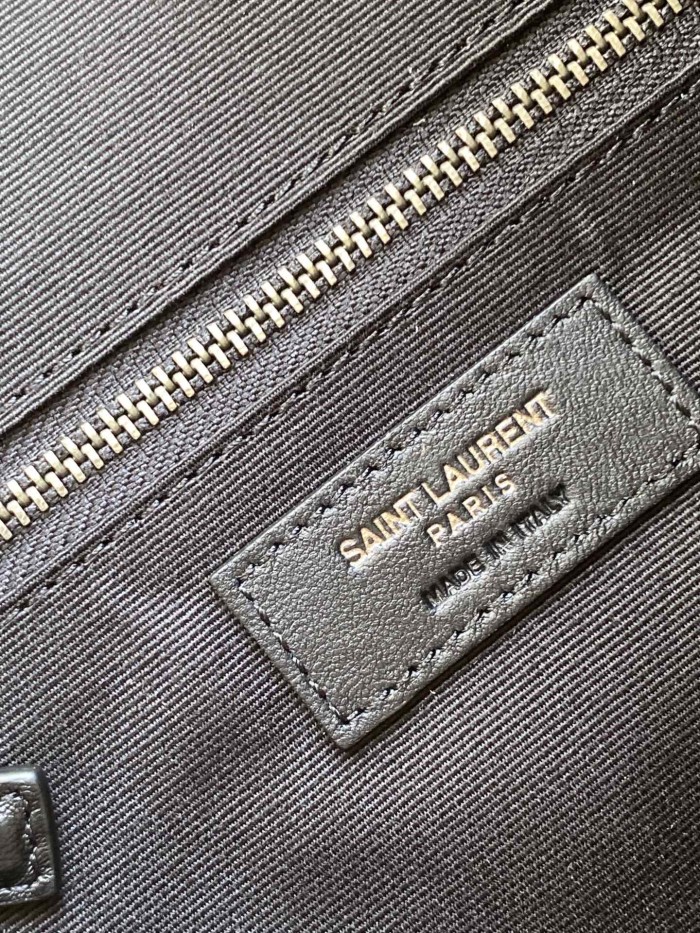 Handbags SAINT LAURENT 577999 size 33x27x11.5 cm