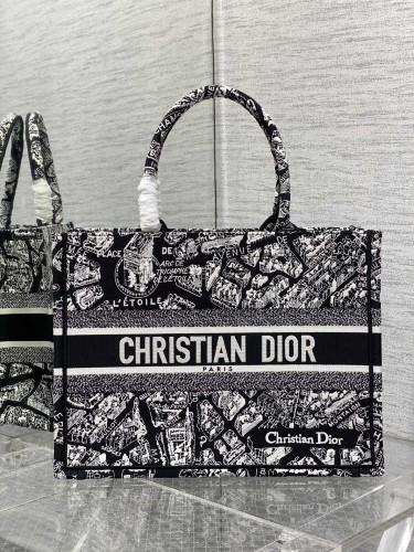 Handbag Dior size 36*18*28 cm