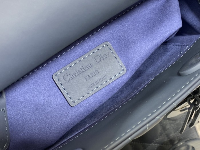 Handbag Dior size 20 cm