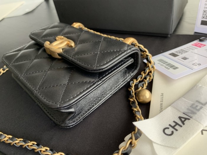Handbag Chanel 2290 size 12cmx9 cm