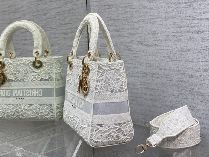 Handbag Dior size 24 cm