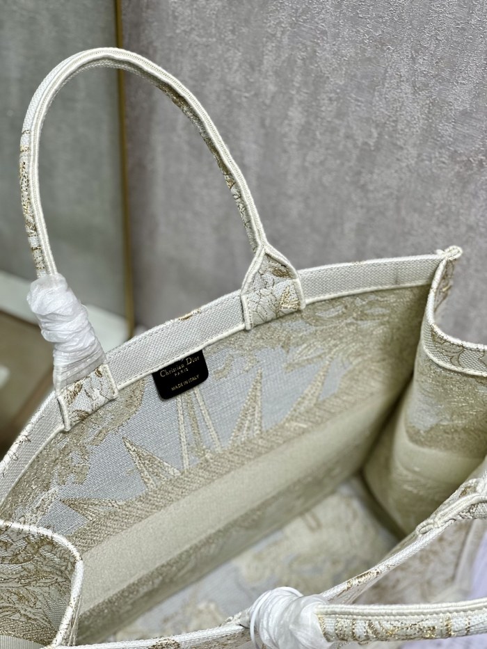 Handbag Dior 1286 size 41*32 cm