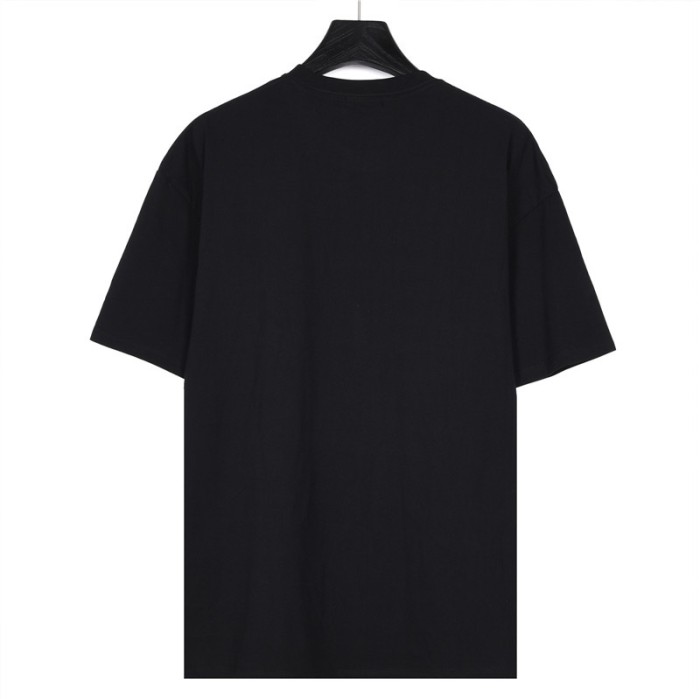 Clothes Represent 24