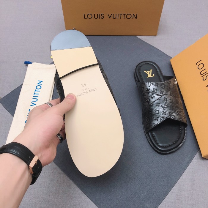 Louis Vuitton Slipper 22