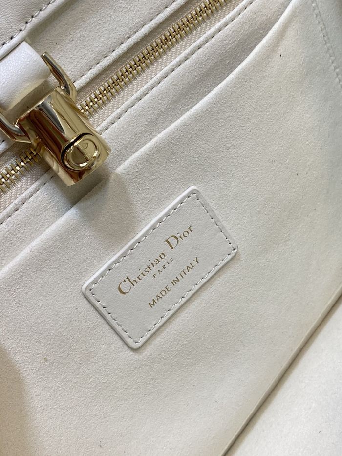 Handbag Dior size 26.5*28*17 cm