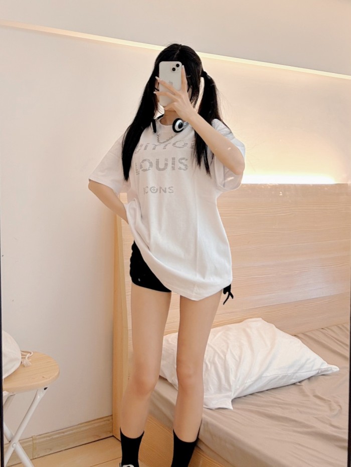 Clothes Louis Vuitton 439