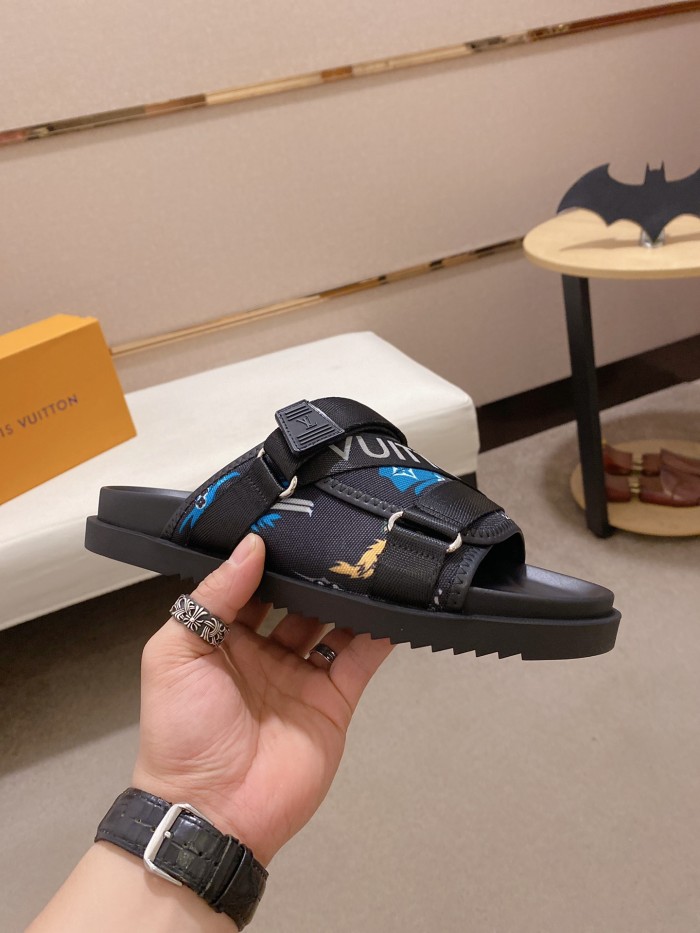 Louis Vuitton Honolulu Sneaker 13