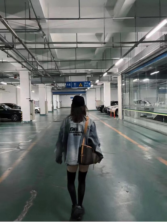 Clothes Balenciaga 271