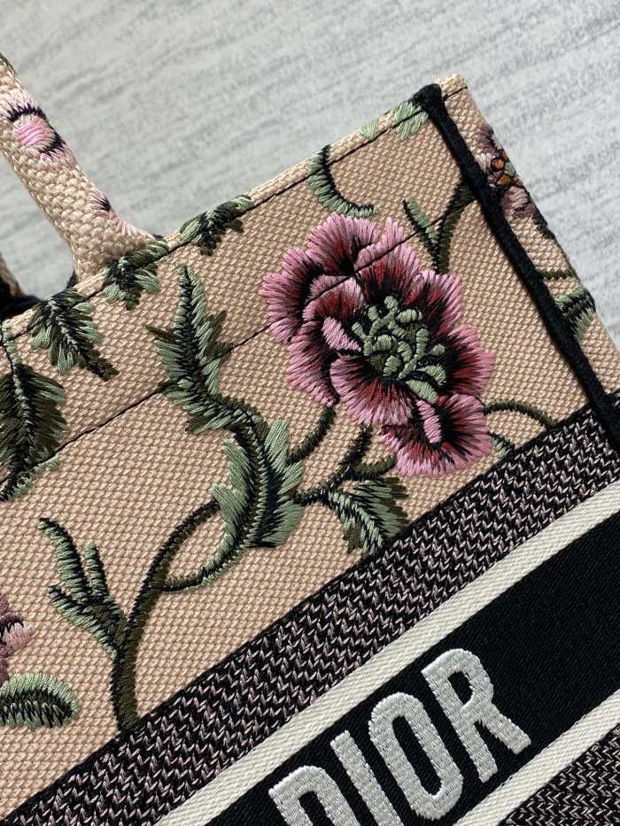 Handbag Dior size 36*18*28 cm