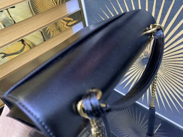 Handbags SAINT LAURENT 634723 size 25x18x5 cm