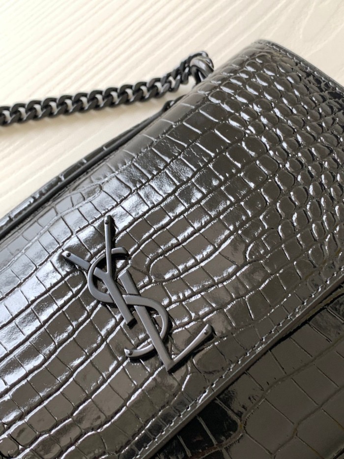 Handbags SAINT LAURENT 442906 size 22x8x16 cm