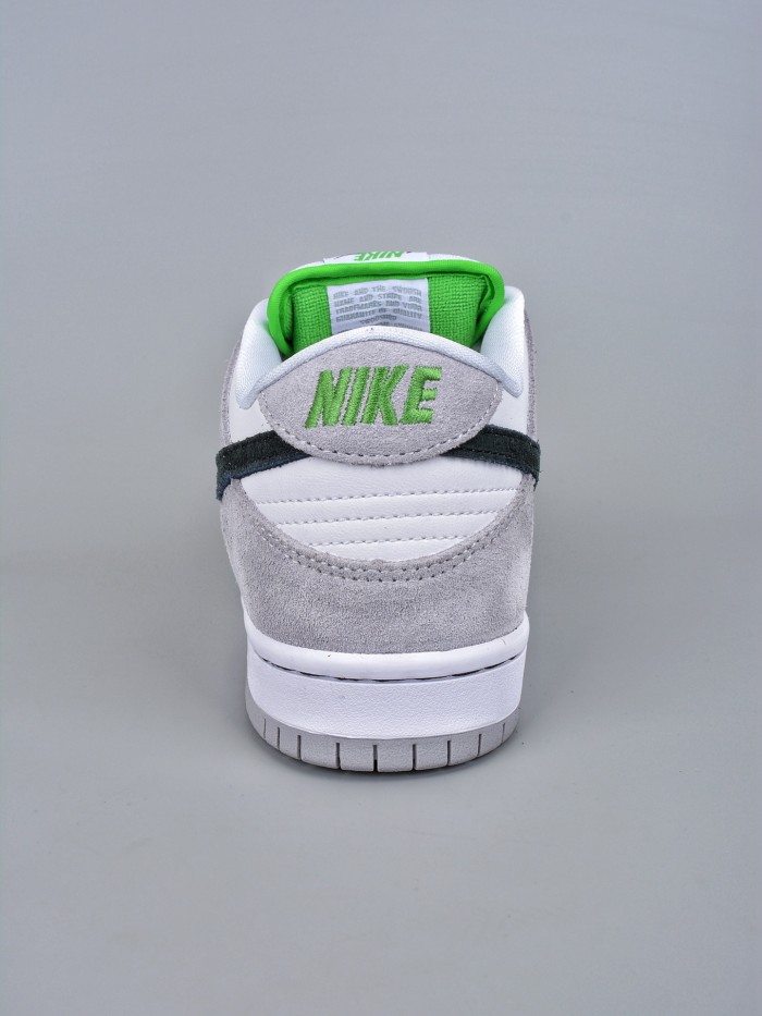 Nike SB Dunk Low Chlorophyll