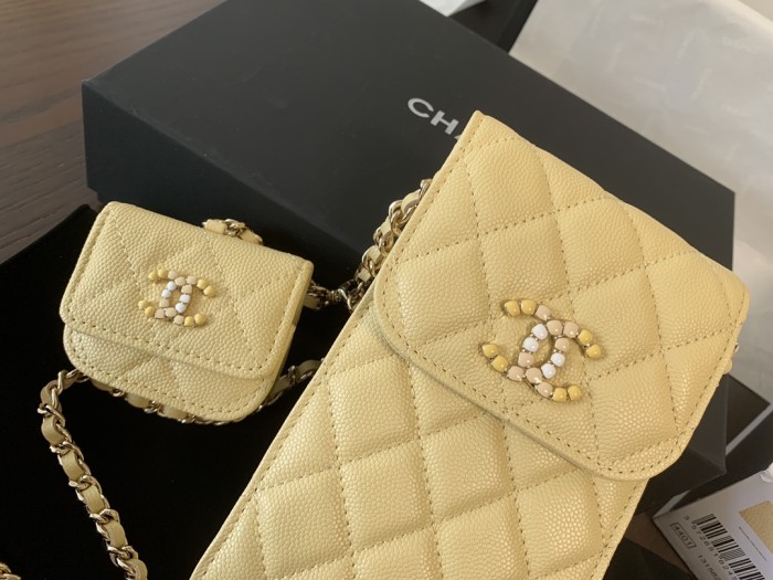 Handbags Chanel 2033