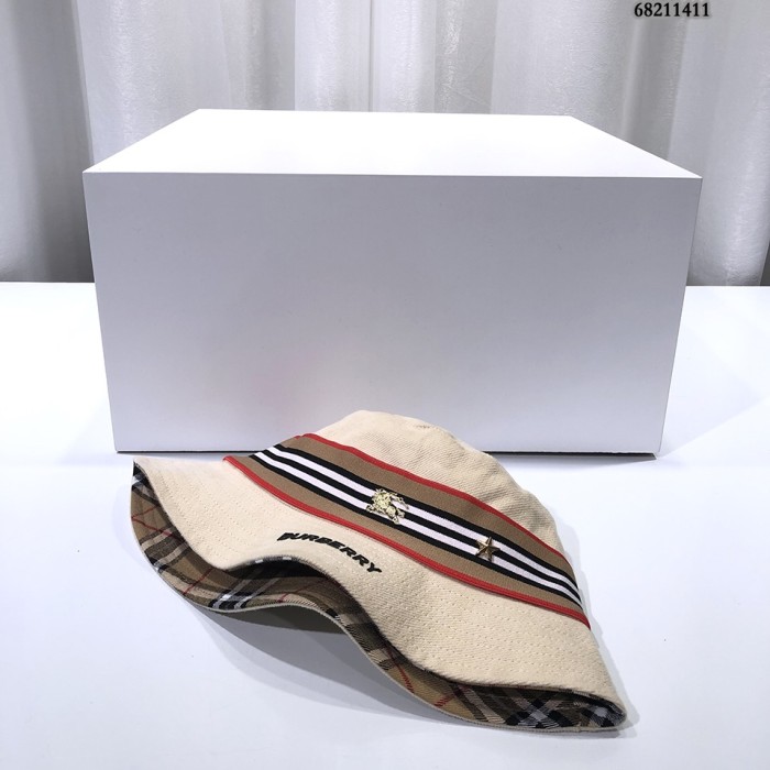 Hat Burberry 3
