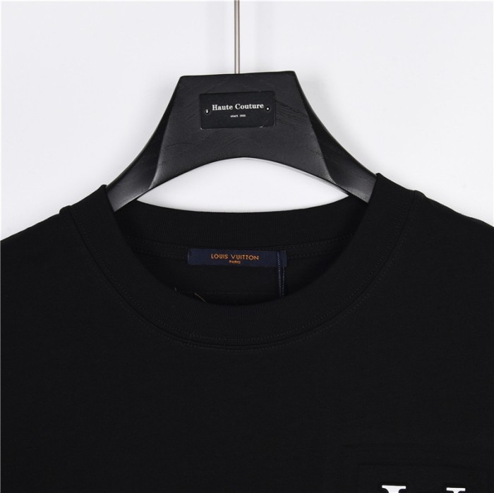 Clothes Louis Vuitton 397