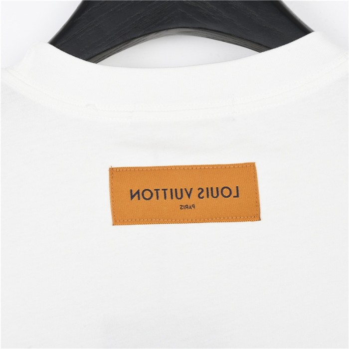 Clothes Louis Vuitton 407