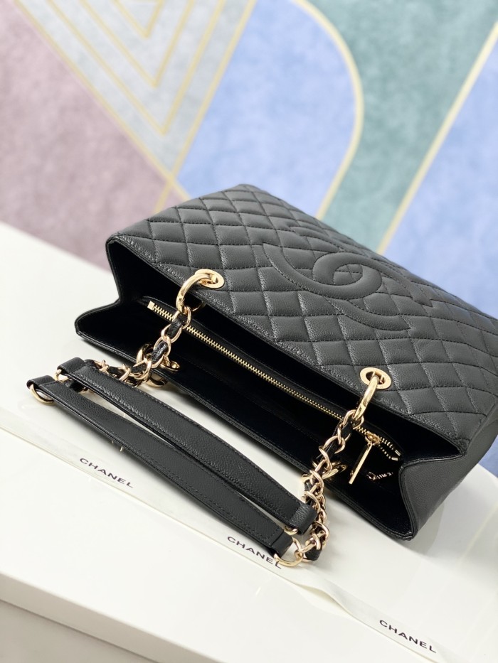 Handbag Chanel 20995 size 34x25x14 cm
