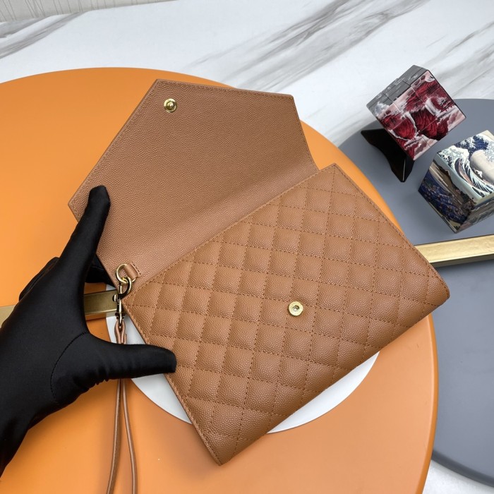 Handbags SAINT LAURENT 617662 size 21x16x3 cm