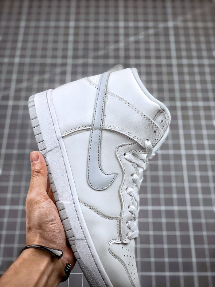 Nike Dunk High SP Pure Platinum