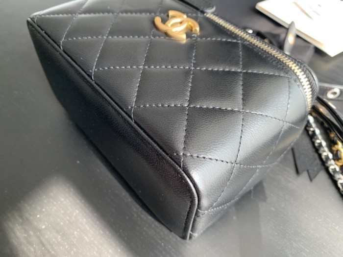 Handbag Chanel size AP2550 size 10cmx17cmx8 cm