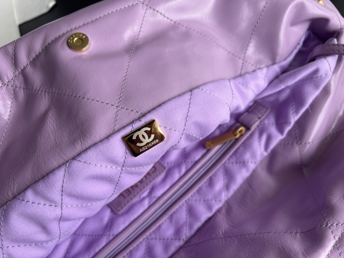 Handbag Chanel size 39cmx42cmx8 cm