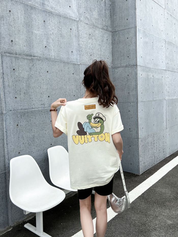 Clothes Louis Vuitton 139