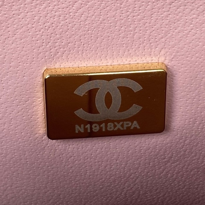 Handbag Chanel A01113 size 23 cm