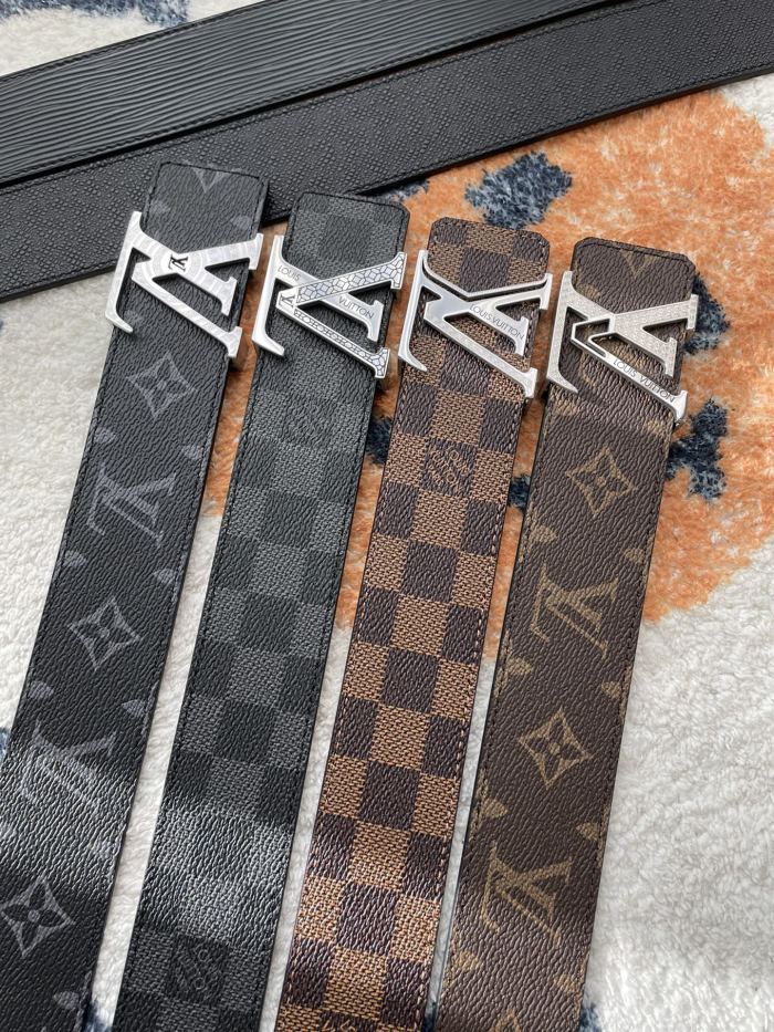 Louis Vuitton Belt 8 (width 4cm)