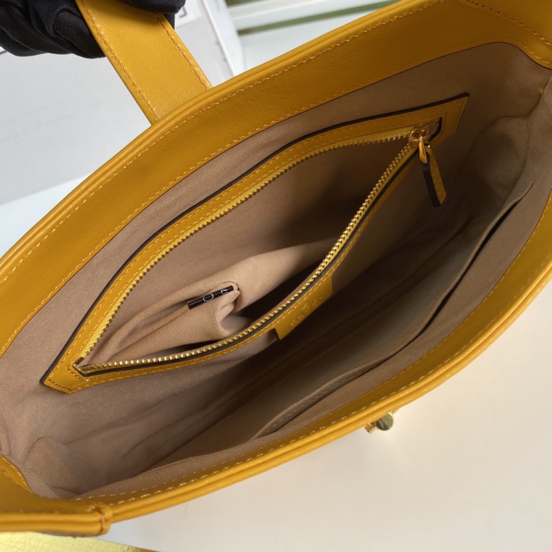 Handbag Gucci 636709 size 27.5*19*4 cm