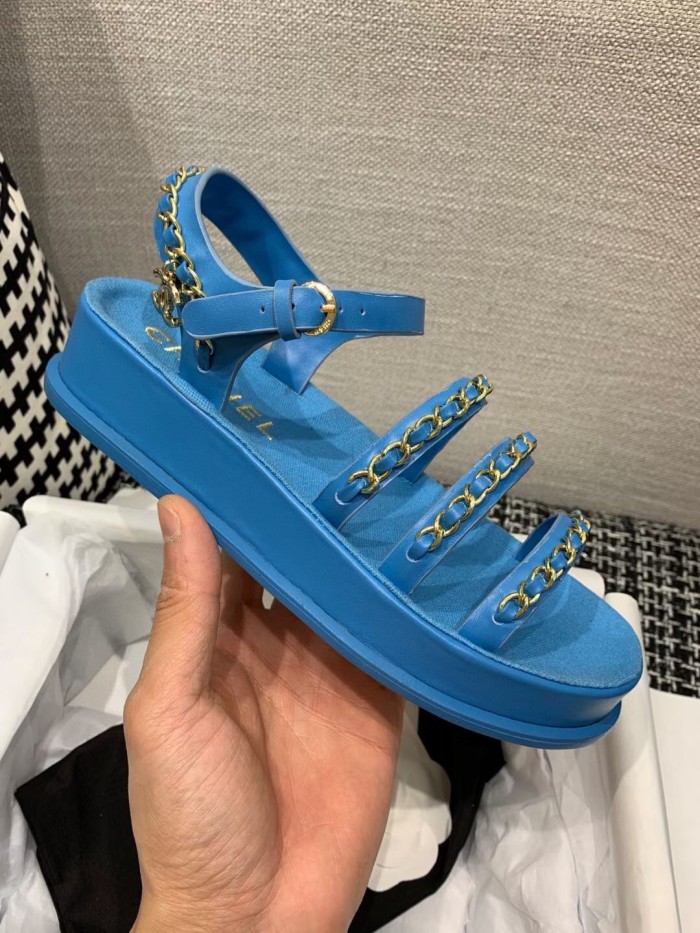 Chanel Slides 15