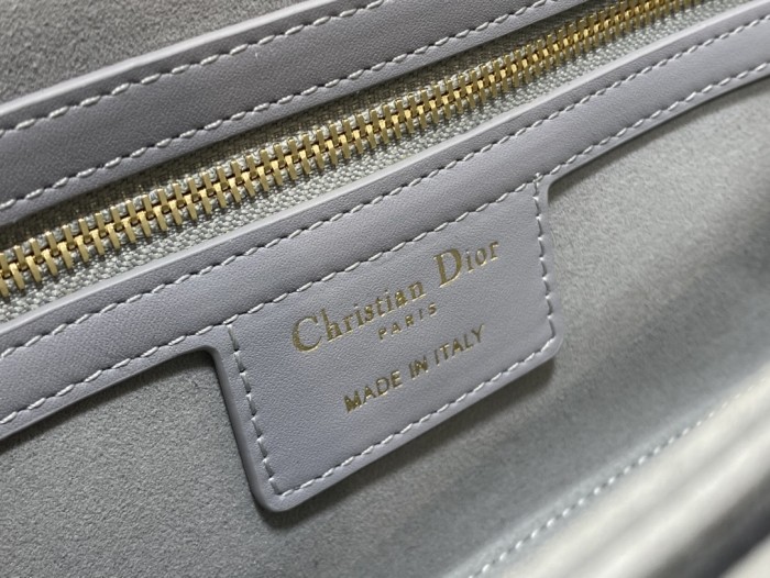 Handbag Dior size 22.5*6.5*12.5 cm
