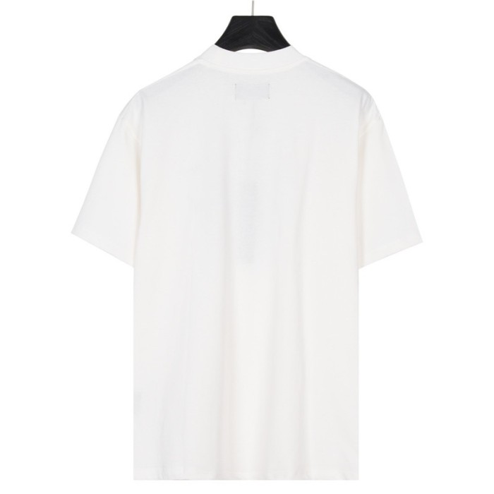 Clothes Represent 25