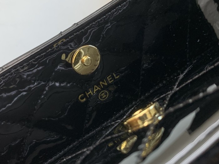 Handbag Chanel 99209 size 12*17.5*5.5 cm