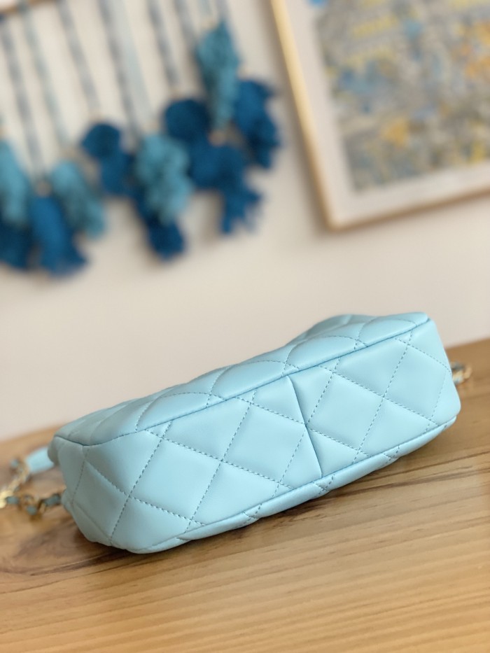 Handbag Chanel 3476 size 17*23*7* cm