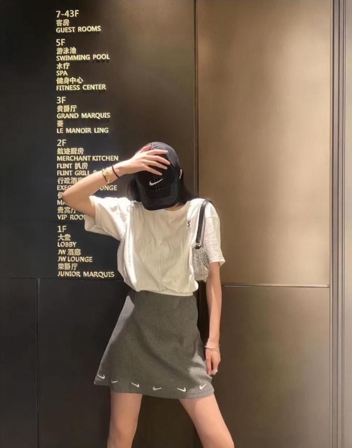 Clothes yves saint laurent 5