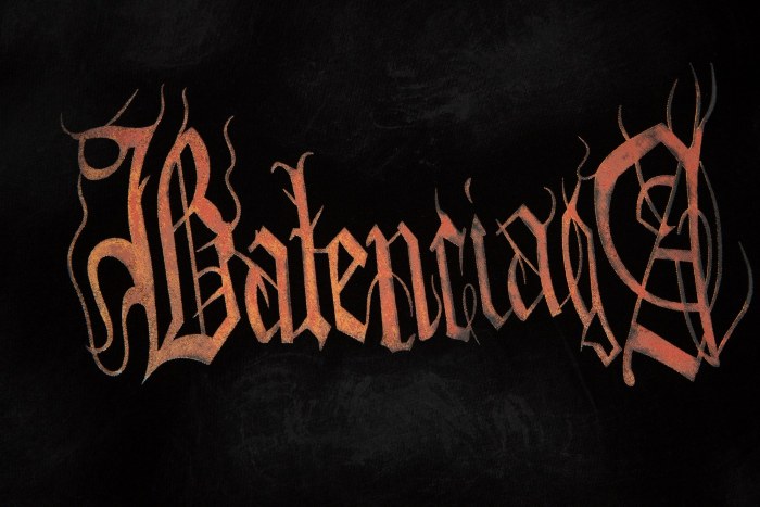 Clothes Balenciaga 318