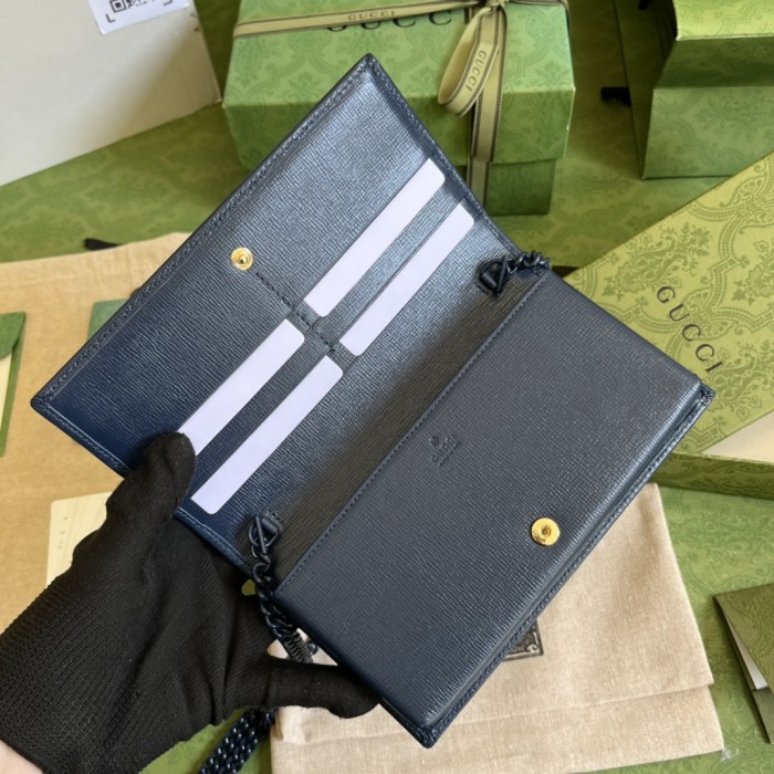 Handbag Gucci 621892 size 19*10*4 cm