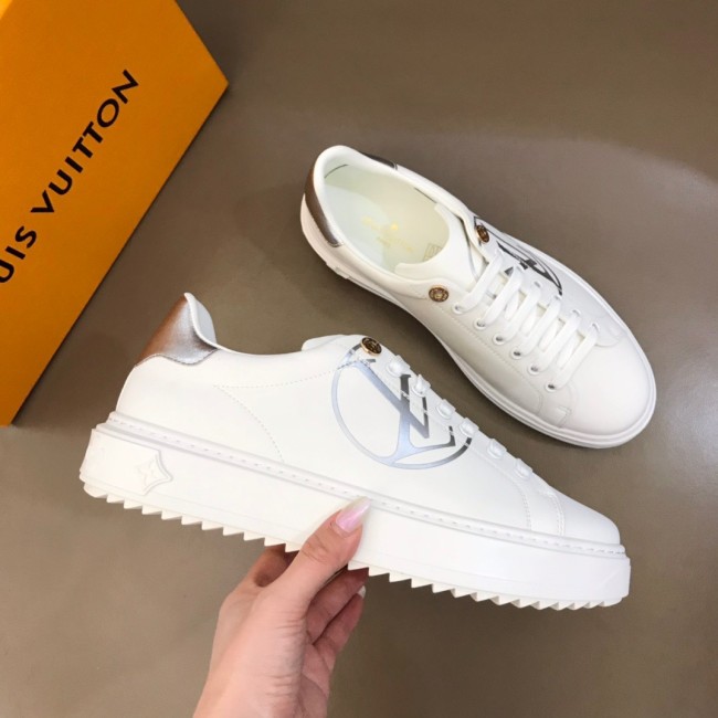 Louis Vuitton Low Top sneaker 59