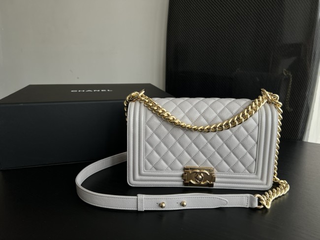 Handbag Chanel size 25 cm